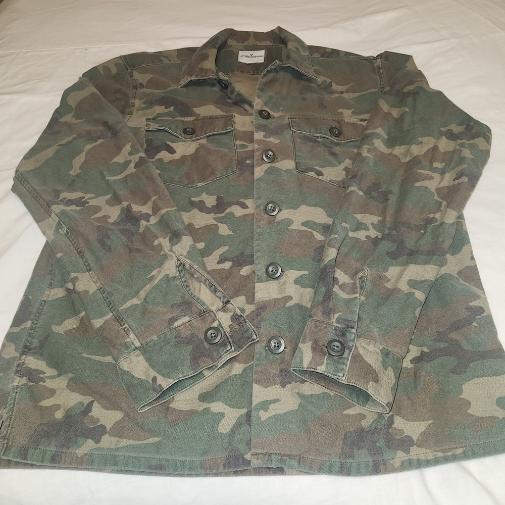 American Eagle Mens Camo Button Down Shirt Large Green Camouflage Utility Jacket
